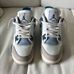 Jordan White and Blue Sneakers Iconic Design